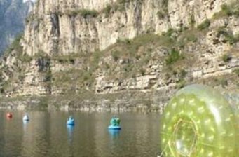 北京八渡天祿山風(fēng)景區(qū)