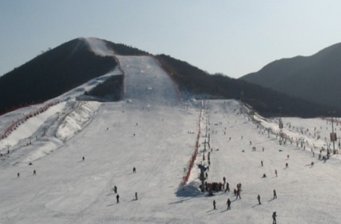 漁陽(yáng)滑雪場(chǎng)