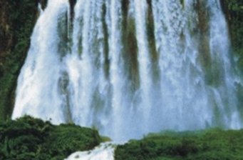 靖西縣古龍山峽谷群生態(tài)旅游景區(qū)