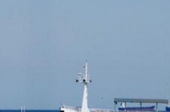 北戴河長城號(hào)游船