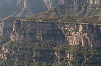 窄澗谷太平寺摩崖造像