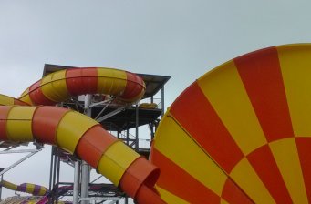 悅兮半島水上樂(lè)園