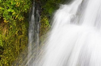 娘子關(guān)瀑布